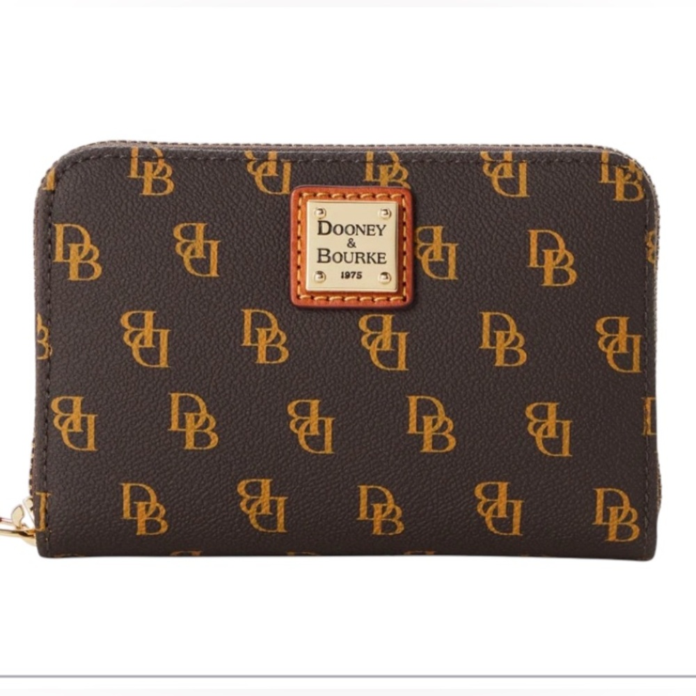 Dooney & Bourke Gretta Zip Around Wallet Pristine Condition